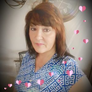 Meet your Posher, Kendra